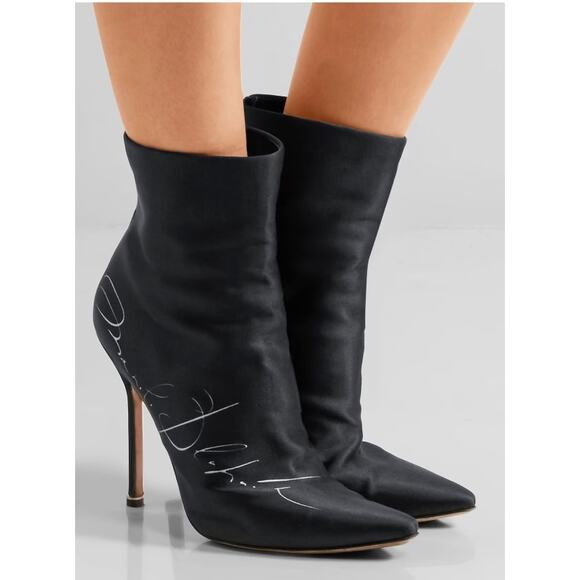 Manolo Blahnik + Vetements Printed Satin Ankle Boots In Black - Picture 3 of 16